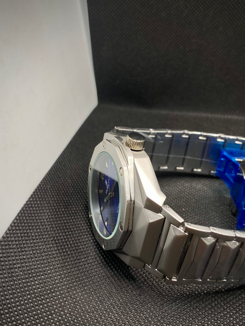 HUBLOT- NAVY DIAMOND CUT