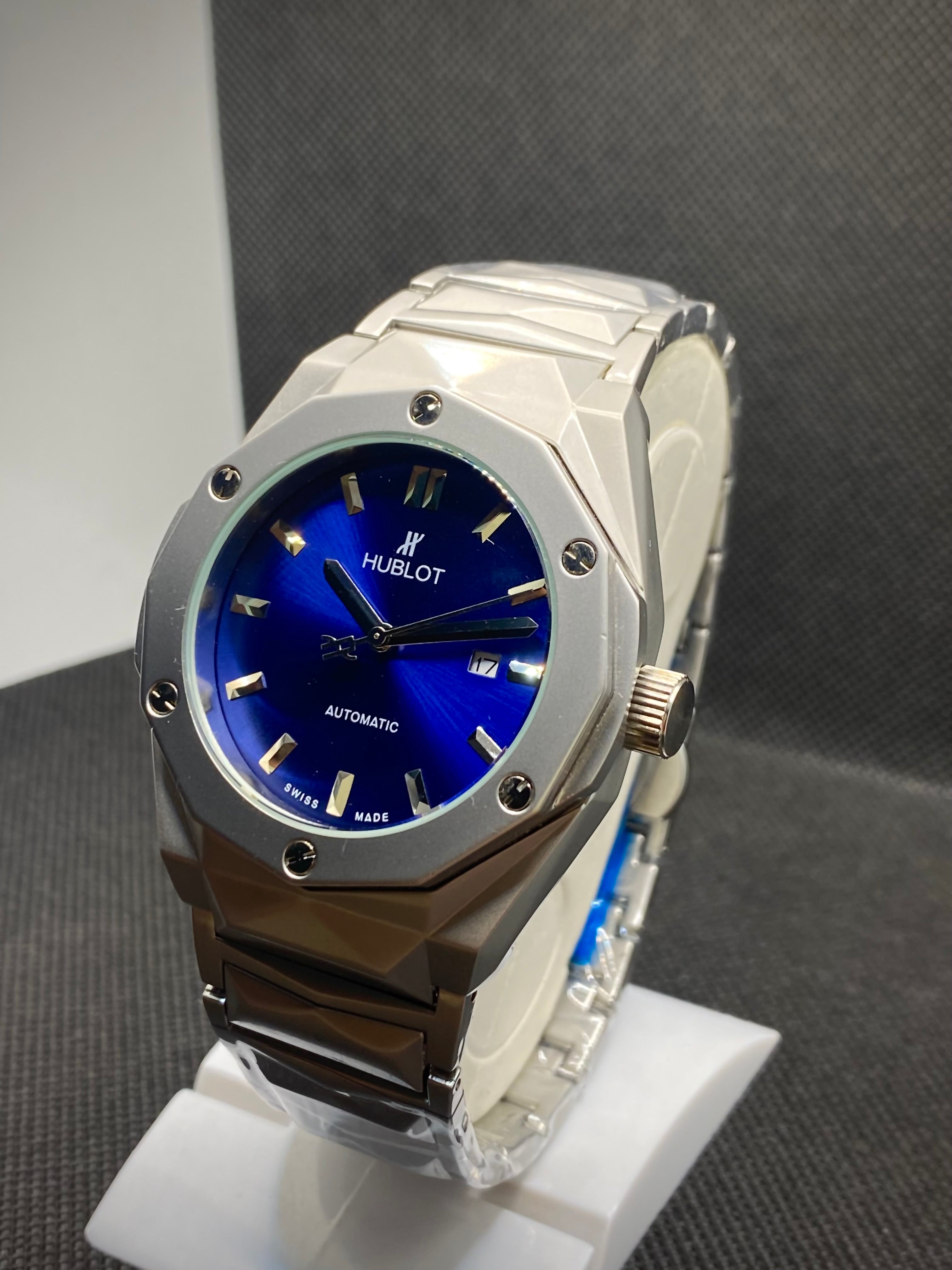 HUBLOT- NAVY DIAMOND CUT