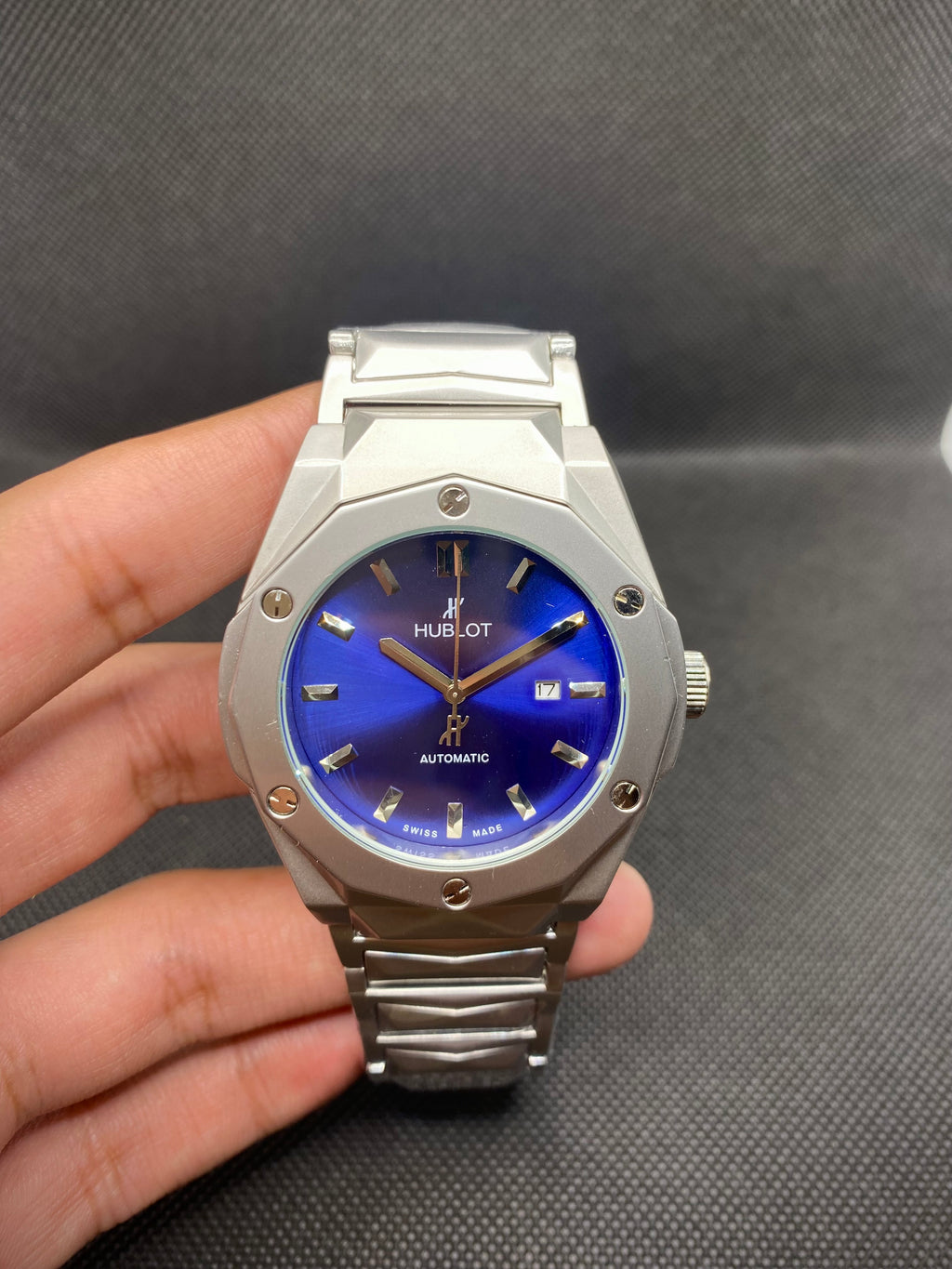 HUBLOT- NAVY DIAMOND CUT