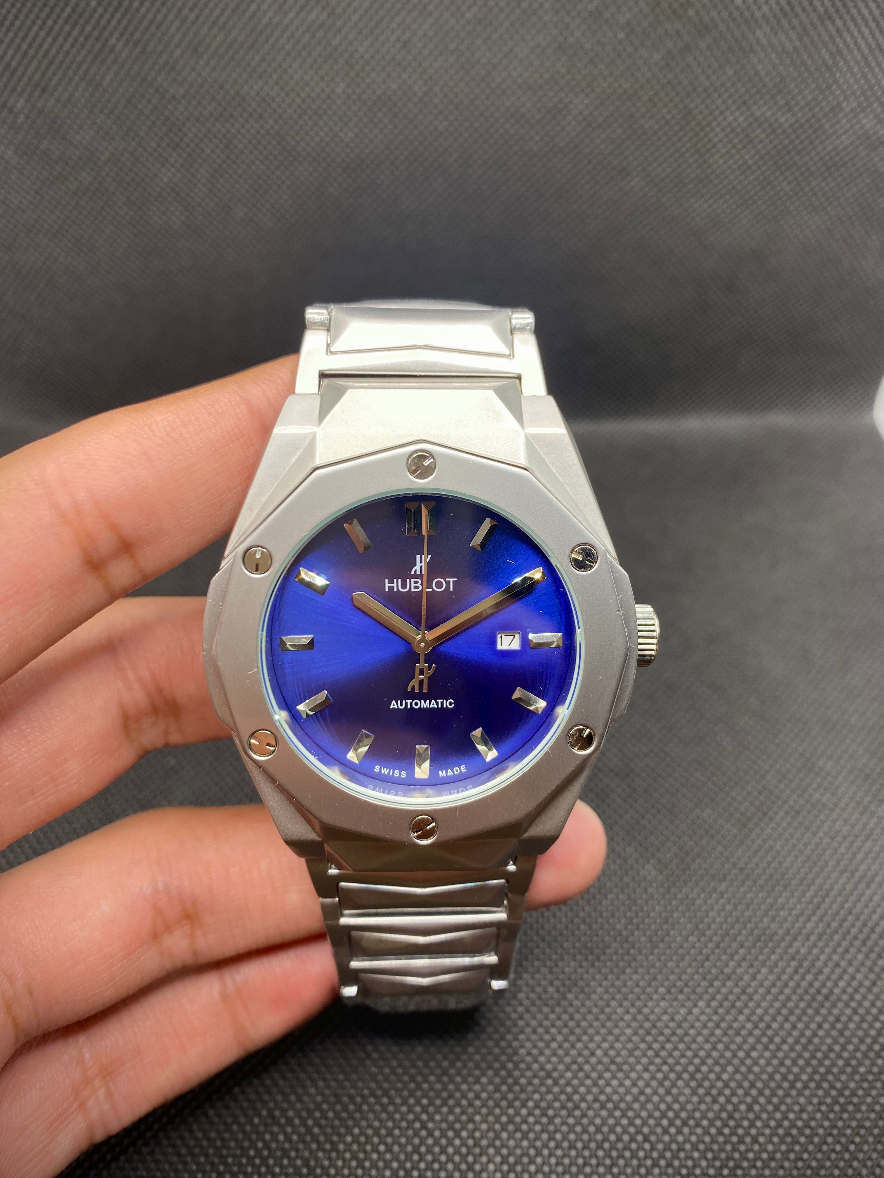 HUBLOT- NAVY DIAMOND CUT