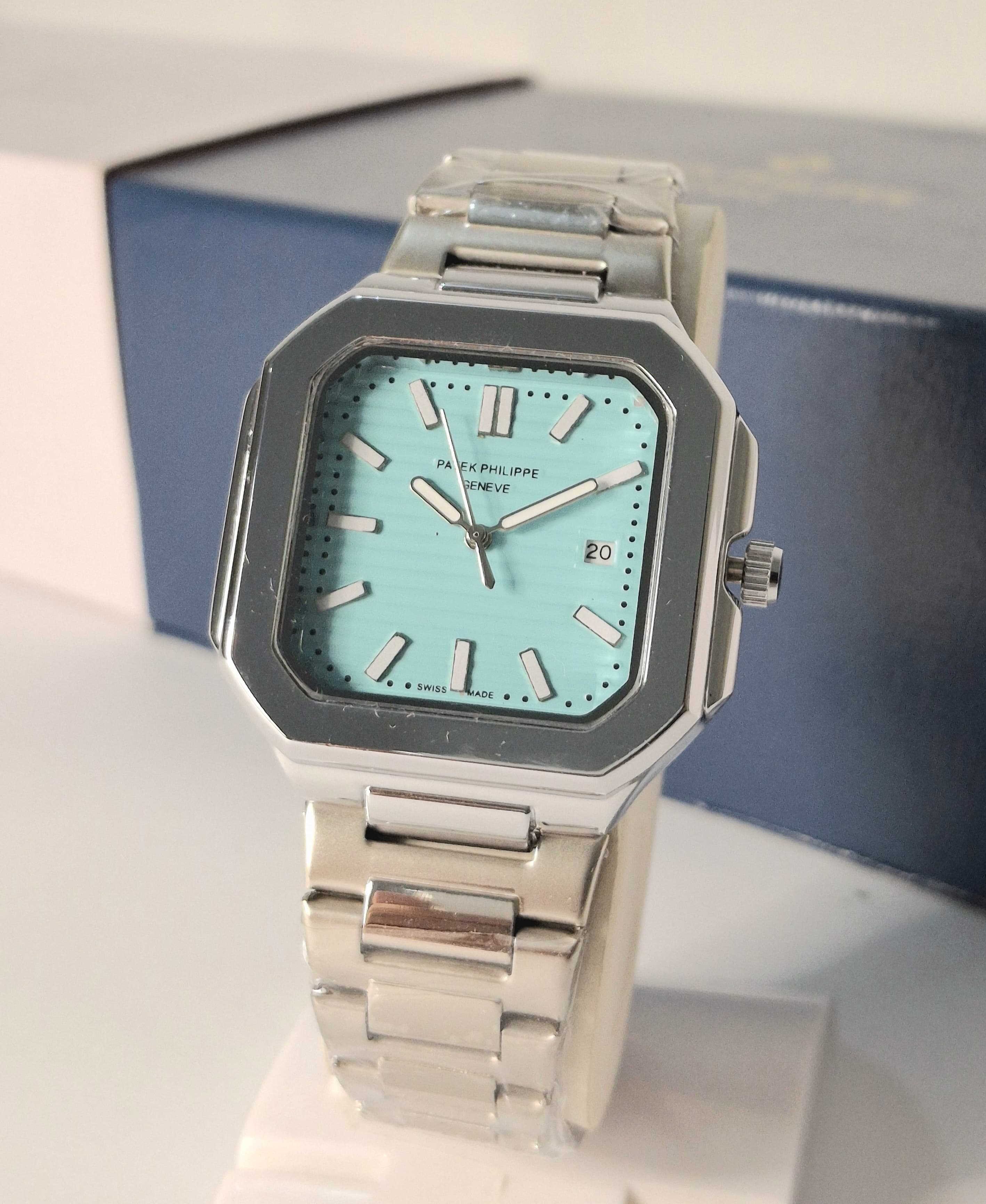 PATEK PHILIPPE SQUARE IN TIFFANY COLOR