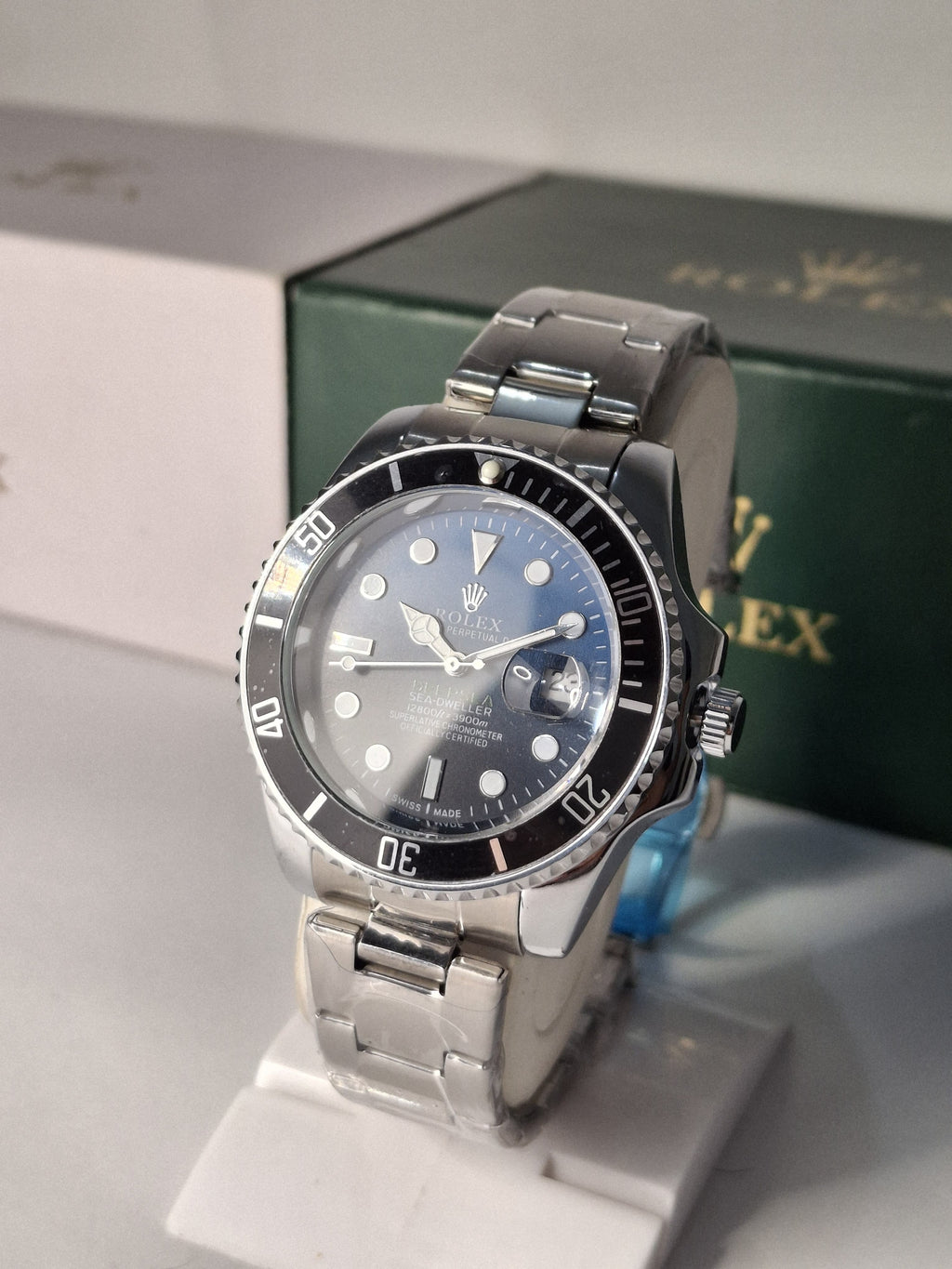 ROLEX-SUBMARINER